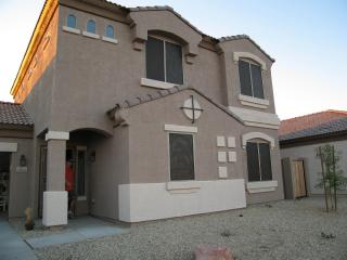 Big Luxury Rental Townhome in Phoenix
