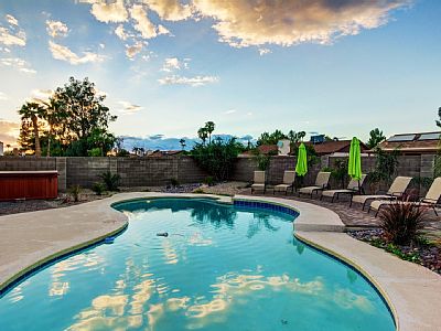 Phoenix Vacation Homes