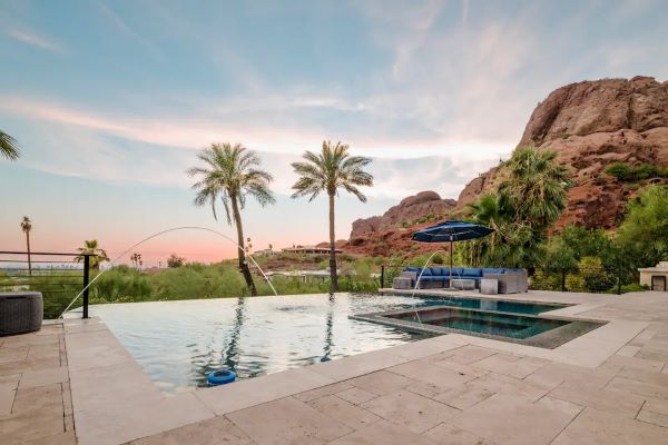 Phoenix Vacation Rental Homes