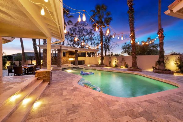 Cave Creek rental estate